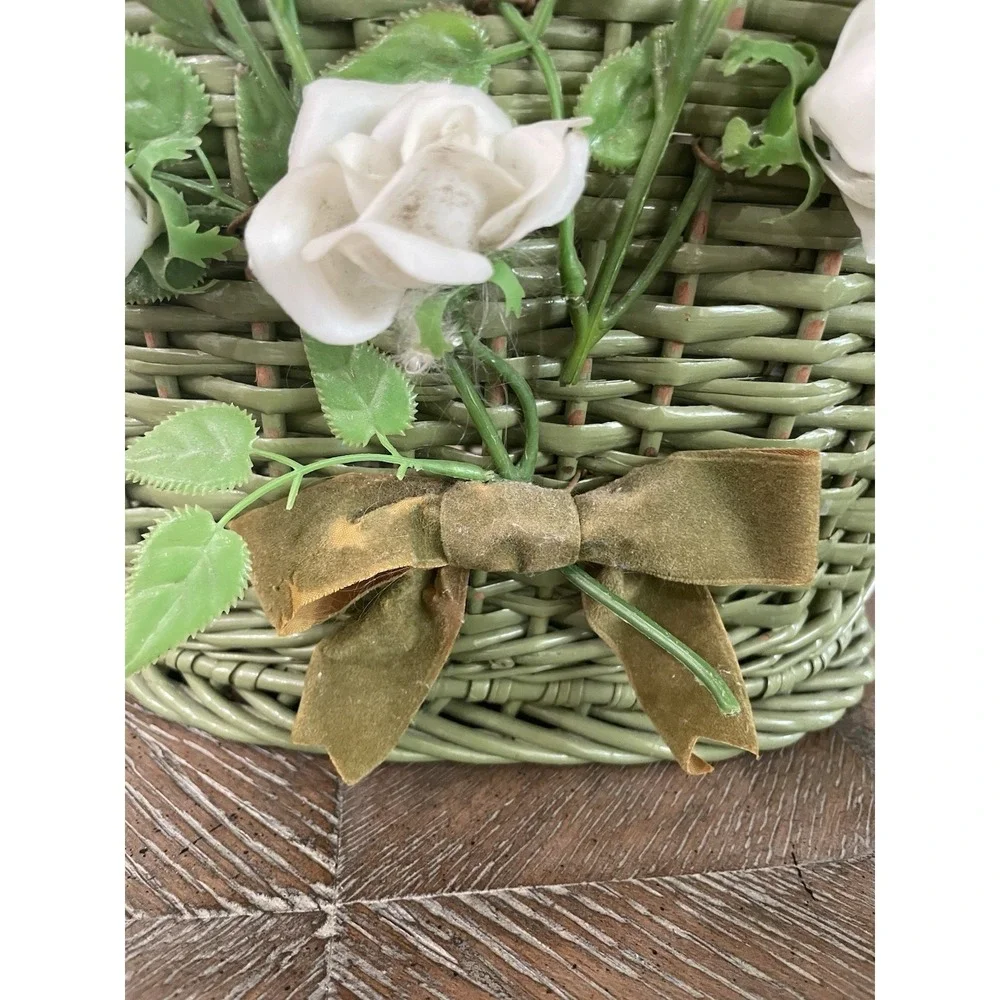 Vtg Green Wicker Rattan Waste Paper Basket Bin Can Unique White Floral Bouquet